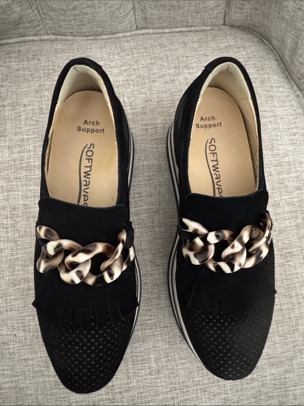 Soft Waves Black Slip-On Chain Loafer with Arch Support